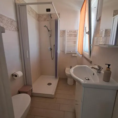 Casa Viola לינה וארוחת בוקר ואלדוריה