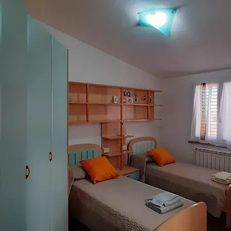 Casa Viola לינה וארוחת בוקר